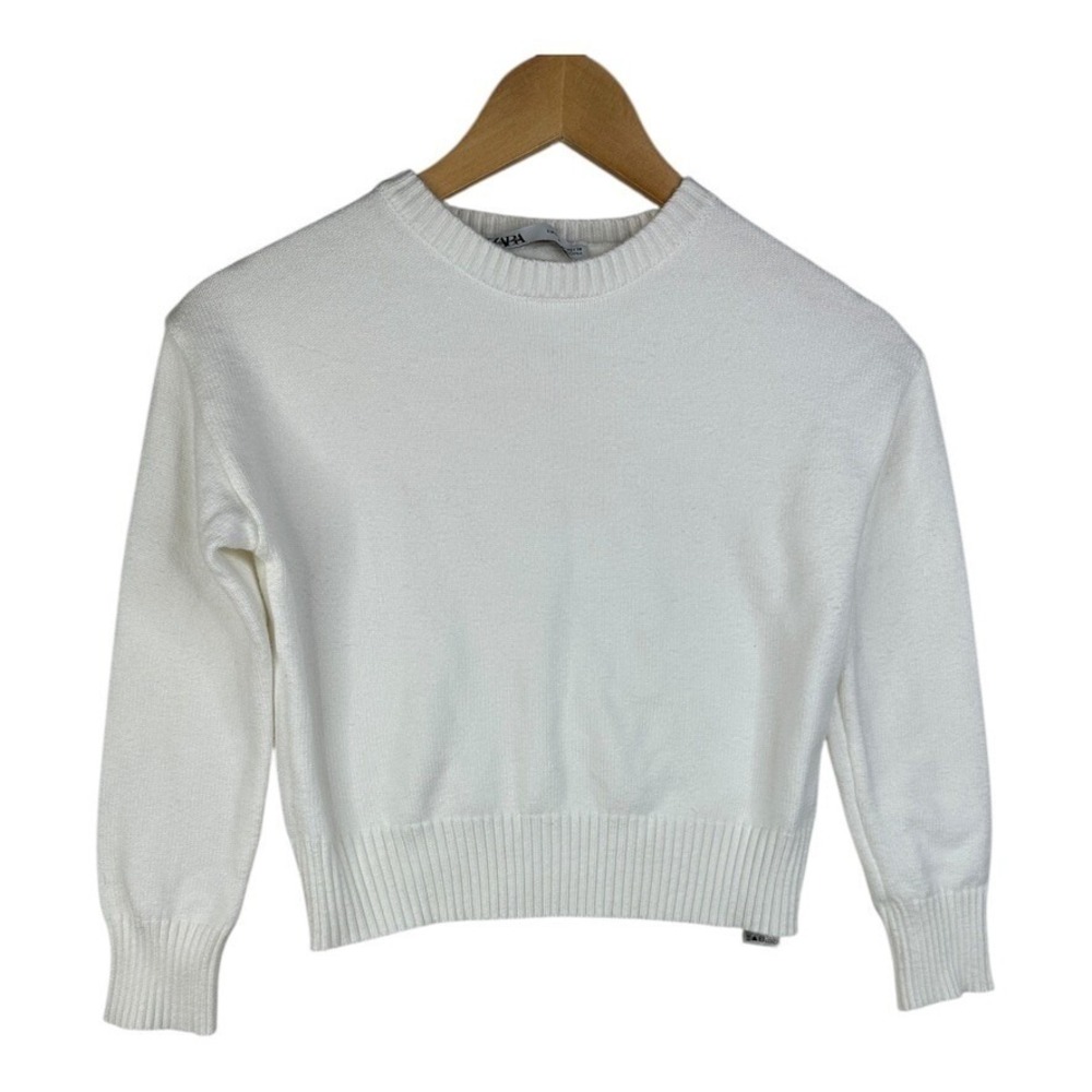 Zara Women's Cropped Crew Neck Sweater Size‎ Medium White